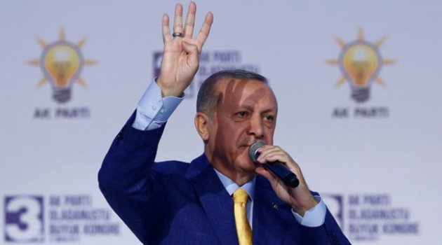 Cumhurbaşkanı Erdoğan 1414 Oyla Olağanüstü Kongre'de Yeniden Genel Başkan Seçildi