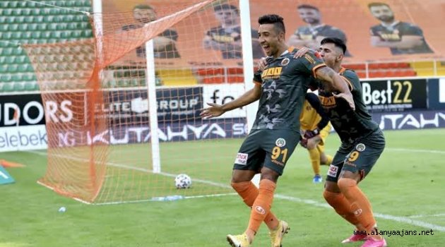 Davidson: 15 gol atabileceğimi düşünüyorum