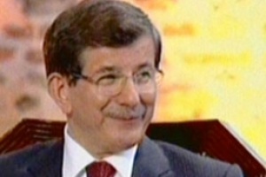 Davutoğlu canlı yayında açıkladı