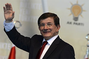 Davutoğlu'ndan taşeron işçiye müjde