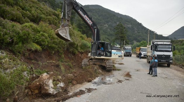 Dimçayı bölgesinde belediye aralıksız çalışıyor