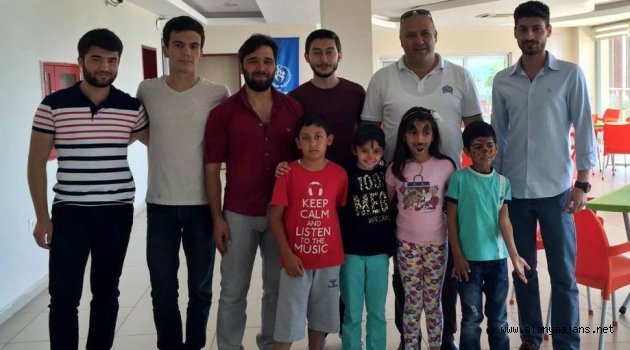 "EL ELE KOL KOLA"