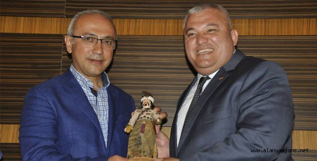 Elvan, ALTSO'da partililere hitap etti