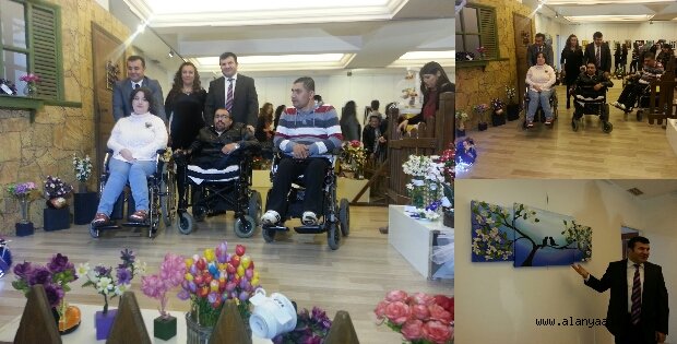 ENGELSİZ RESİM SERGİSİ AÇILDI