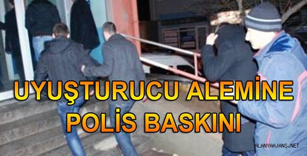 ESRAR ALEMİ POLİS BASKININA TAKILDI
