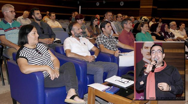 Etkili konuşma ve hitabet eğitimi verildi