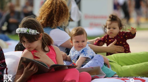EXPO'ya ilk gün ziyaretçi akını oldu