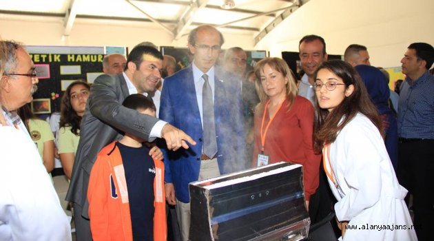 Fen Lisesinde Bilim fuarı yapıldı