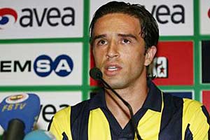 Fenerbahçe'de sözleşme krizi çıktı
