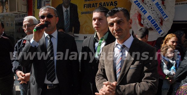 FIRAT SAVAŞ SEÇİM OFİSİNİ DUALARLA AÇTI