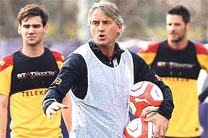 Galatasaray antrenmanına çıkıyor