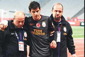 Galatasaray'ın yeni transferlerine nazar değdi