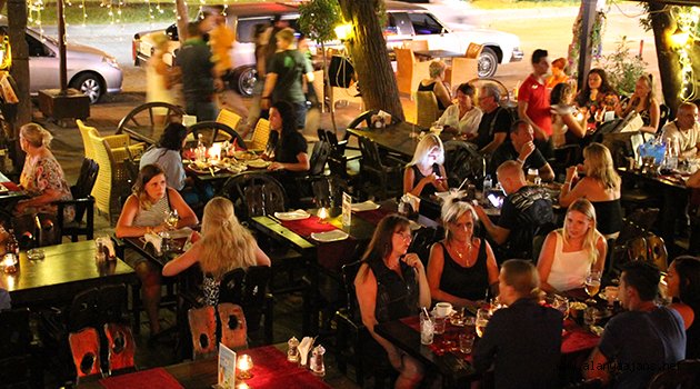 ‘Gastronomi turisti fazla harcıyor’