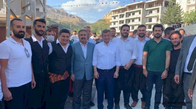 Gelecek Partisi Alanya İlçe Teşkilatı Davutoğlu ile buluştu