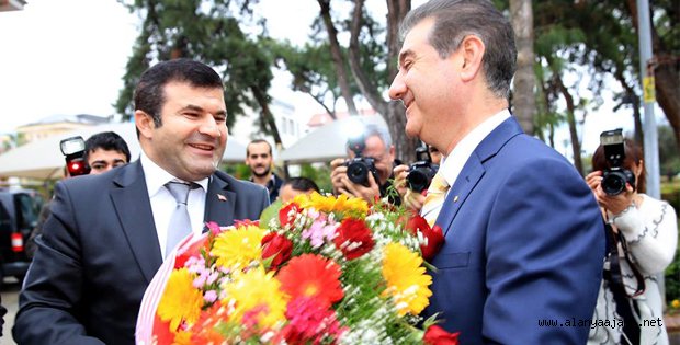 HALEF SELEF KAYMAKAMLAR BİRBİRLERİNE BAŞARI DİLEDİ