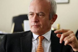 Hayri İnönü Sarıgül'e karşı '' AK Parti'' dedi