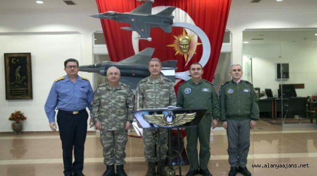 Hulusi Paşa, Birlikleri Denetledi