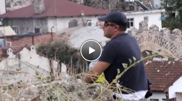 İntihar Girişimi Sırasında Fenalaşan Genci Polis Kurtardı