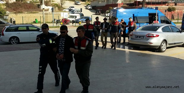 JANDARMADAN UYUŞTURUCUYA GEÇİT YOK