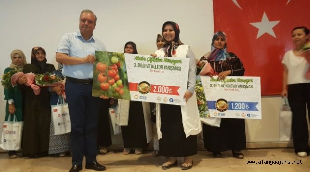 Kadın Çiftçiler Alanya Finali'ne anne kızın mücadelesi damga vurdu