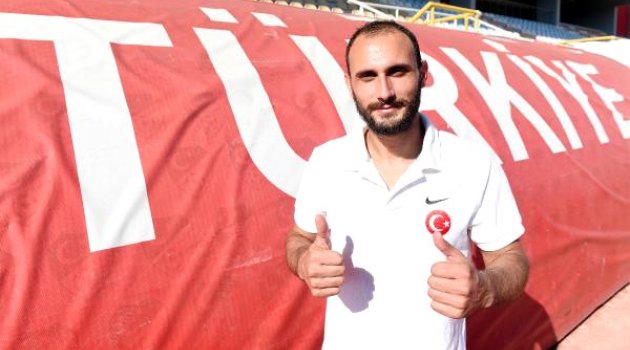 Kanseri Yenen Milli Atlet, Dünya Şampiyonluğuna Koşuyor