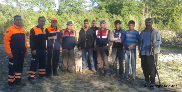 KAYIP ÇOCUK UYURKEN BULUNDU