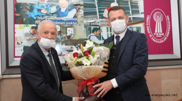 Kaymakam Ürkmezer, başkanlarla İstişarelerde bulundu