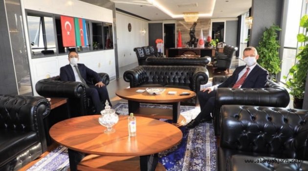 Kaymakam Ürkmezer’den Başsavcı Kesgin’e ziyaret