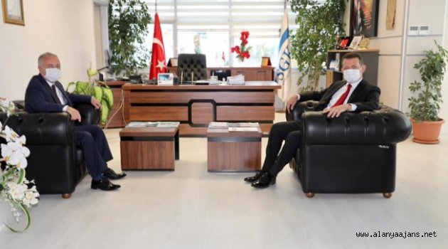 Kaymakam Ürkmezer'den SGK'ya ziyaret