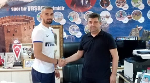 Kestelspor golcü transferi yaptı
