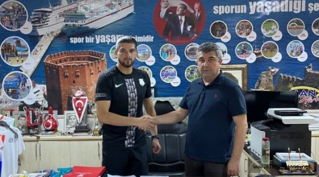 Kestelspor'dan golcü transferi