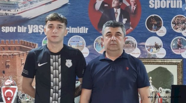 Kestelspor'dan orta sahaya 20'lik takviye