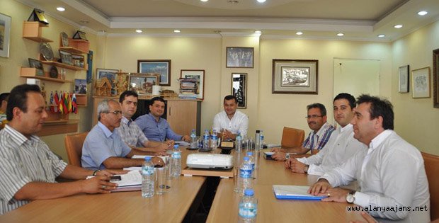 KİRA SÜRESİ BİTEN BELEDİYE MÜLKLERİ İHALEYE ÇIKTI