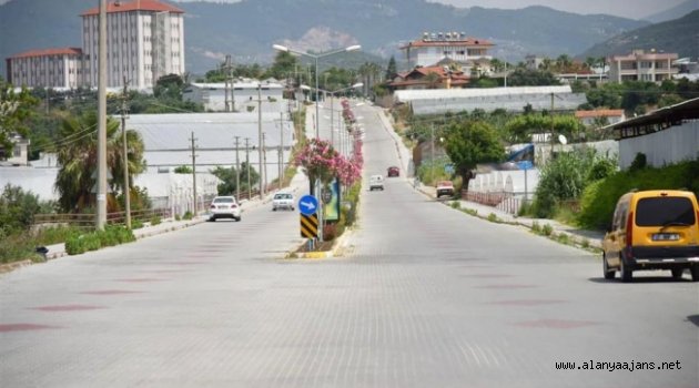 Konaklı’da cadde ve kaldırımlar yenileniyor