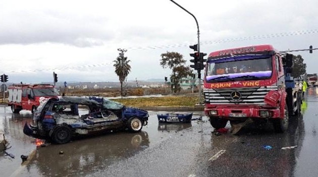 Manavgat’ta Trafik Kazası: 3 Yaralı