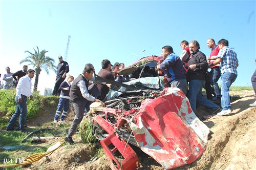 Manavgat'ta Trafik Kazası: 1 Ölü, 1 Yaralı