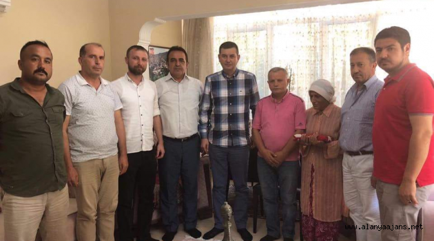 MHP yönetimi şehit Sercan'ın ailesini ziyaret etti
