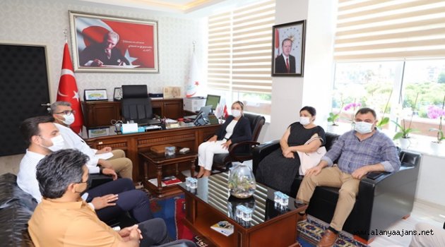 Milletvekili Çokal'dan ALKÜ'ye övgü
