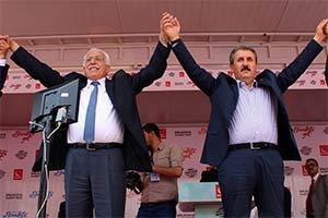 Milli İttifak'ta endişe veren karışıklık