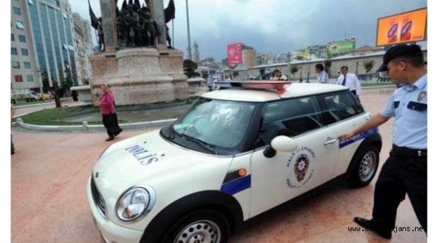 Mini Cooper’lar Alanya’da göreve başlıyor