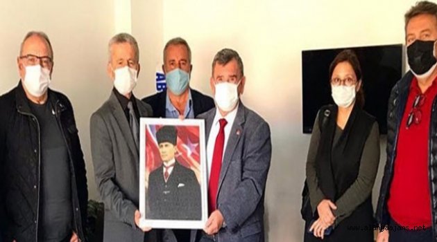 Müdür Uzun’a CHP'den anlamlı ziyaret