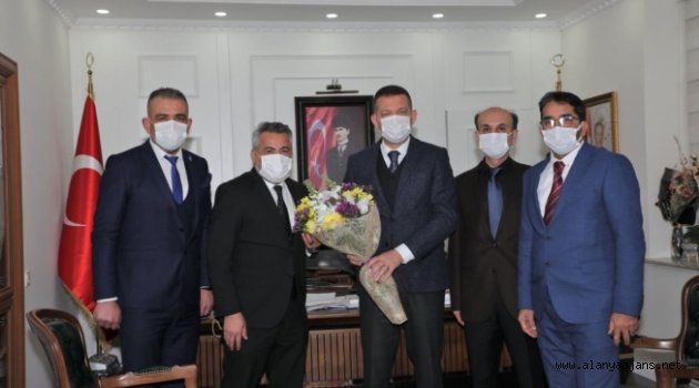 Muhasebecilerden Kaymakam Ürkmezer'e ziyaret