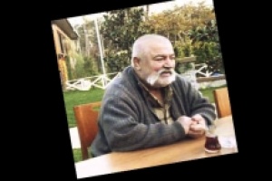 Oğlunu av tüfeğiyle öldürdü