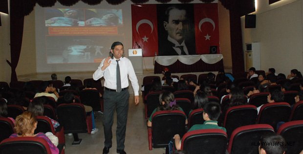 ÖĞRENCİLERE GÜVENLİ GELECEK EĞİTİMİ VERİLDİ