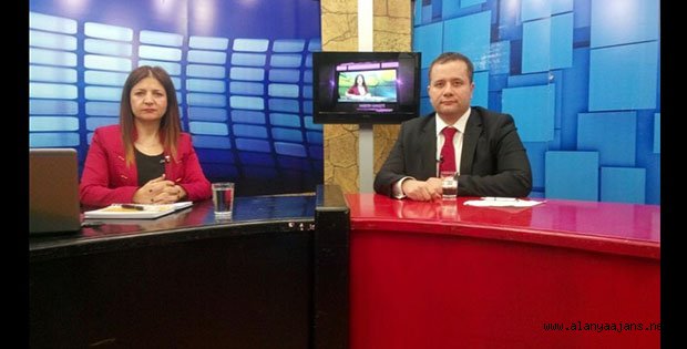 Övünç Özkan: Siyaset Milletle Yapılır