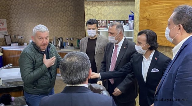 Özer ve Bayar Alanya'da esnafların sıkıntılarını dinledi