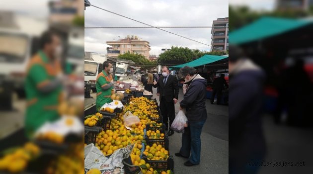 Pazarda hem covid hem gıda denetimi yaptılar