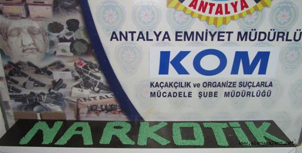 POLİS, EROİN VE EXTACY OPERASYONU YAPTI