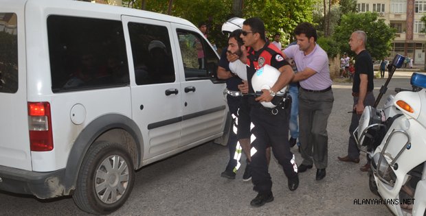POLİS ESRARCILARI YAKALADI