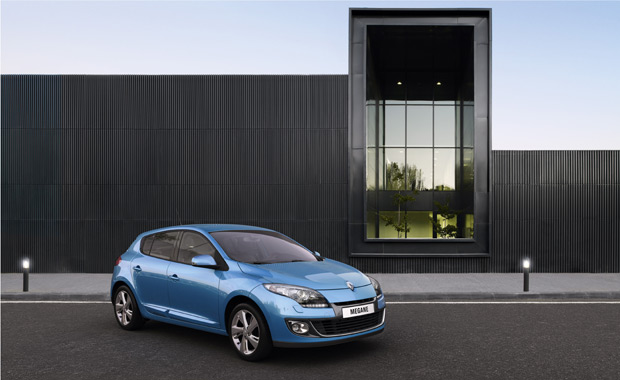 Renault’dan 4 Megane hediye!